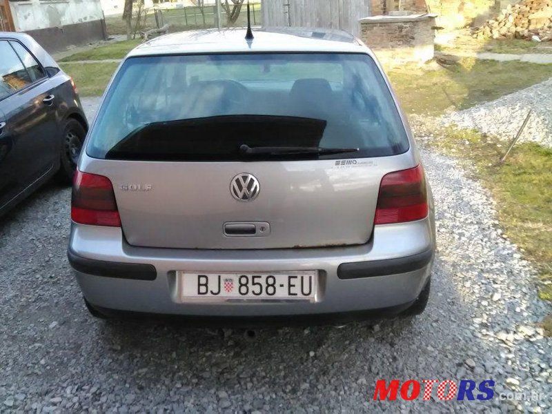 2001' Volkswagen Golf IV 1,9 Tdi photo #1