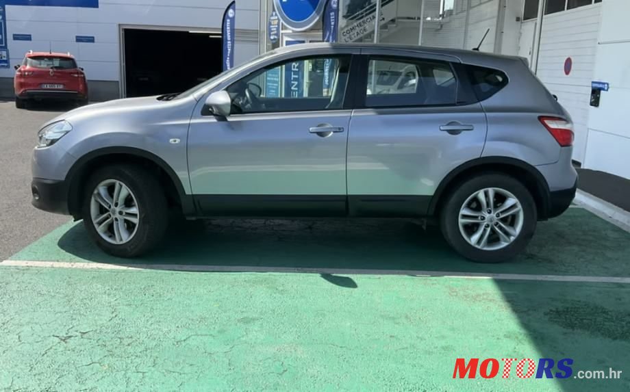 2013' Nissan Qashqai 1,5 Dci photo #2