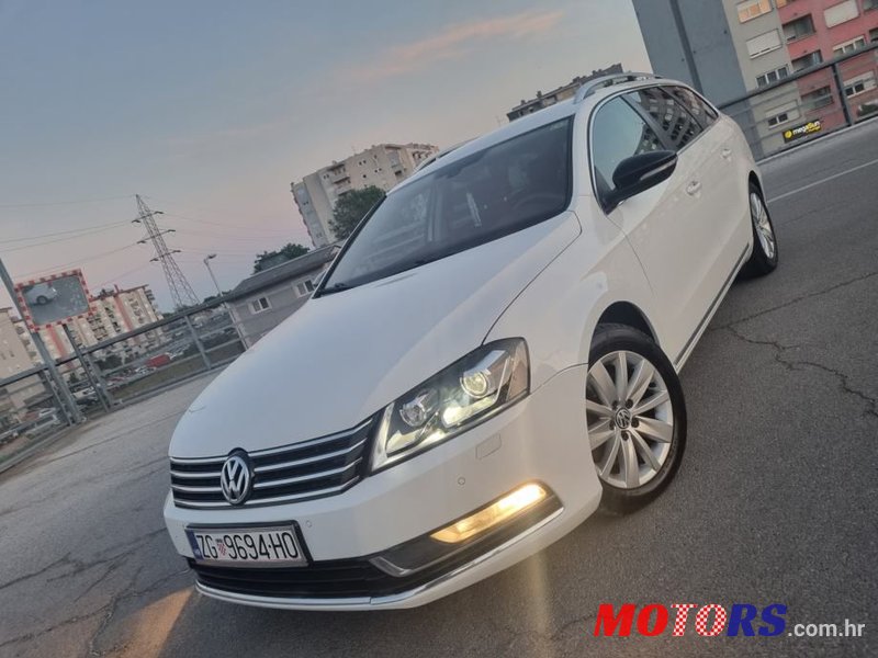 2014' Volkswagen Passat Variant photo #3