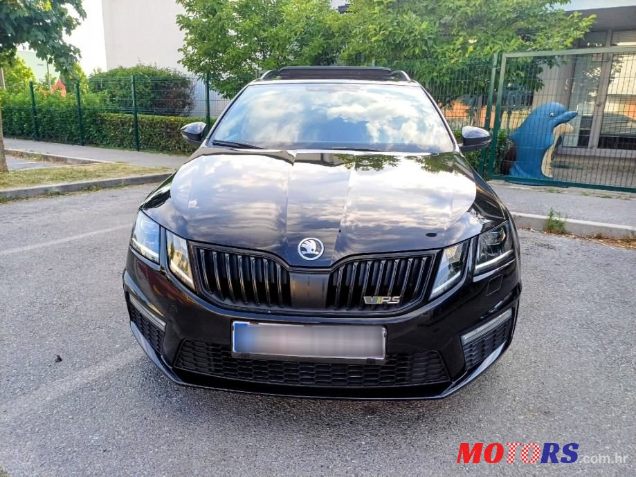 2017' Skoda Octavia Combi photo #3