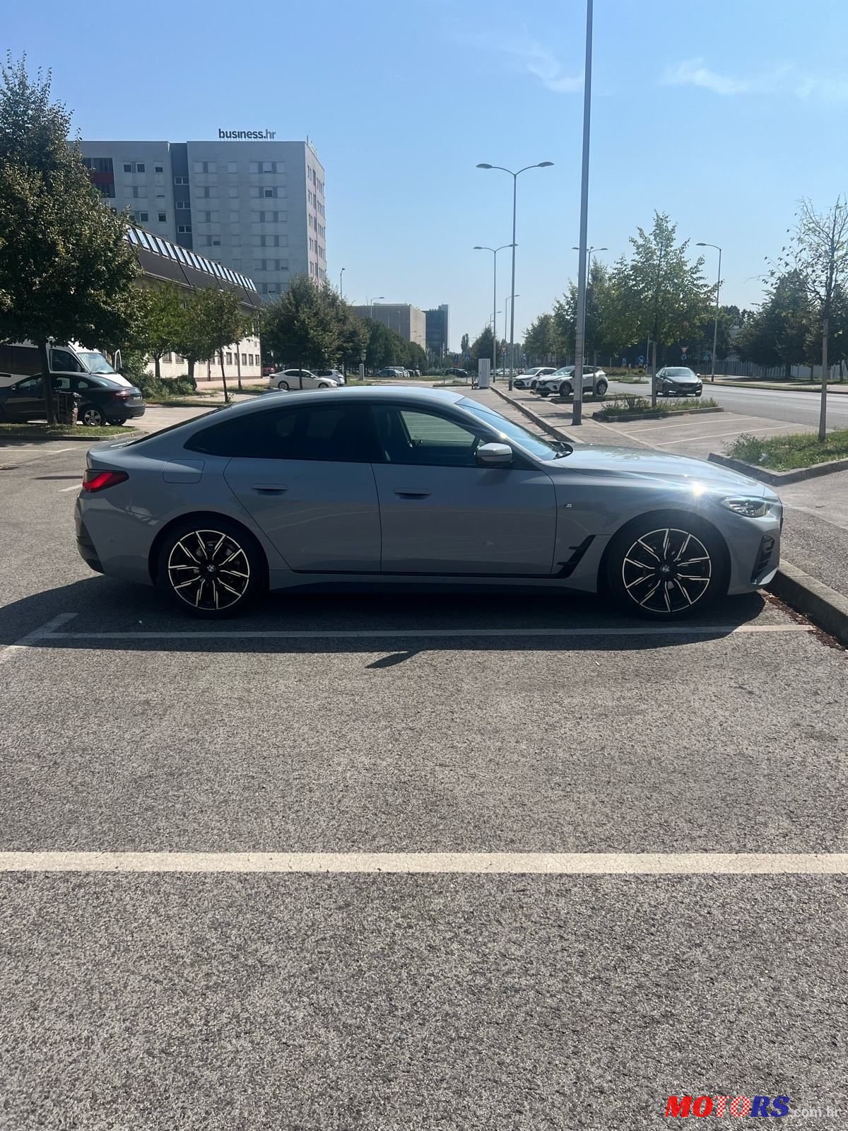2022' BMW Serija 4 420D photo #4