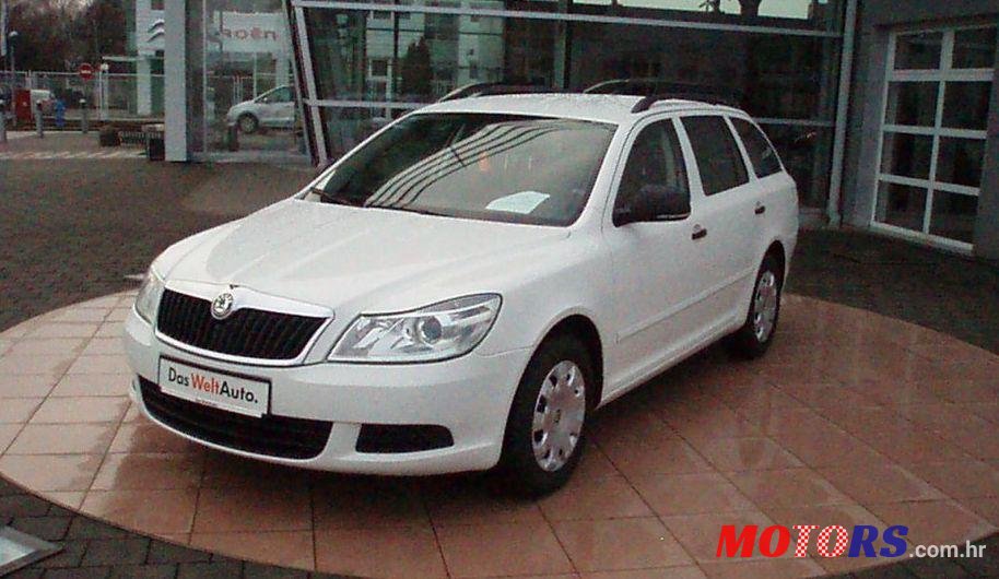 2011' Skoda Octavia 1,6 Tdi  Combi photo #1