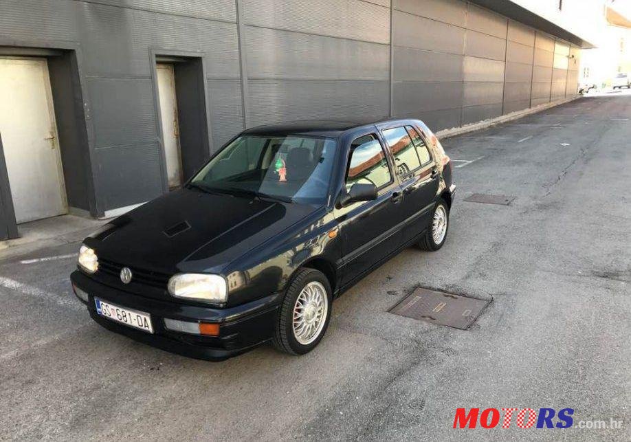1995' Volkswagen Golf III 1.6 photo #1