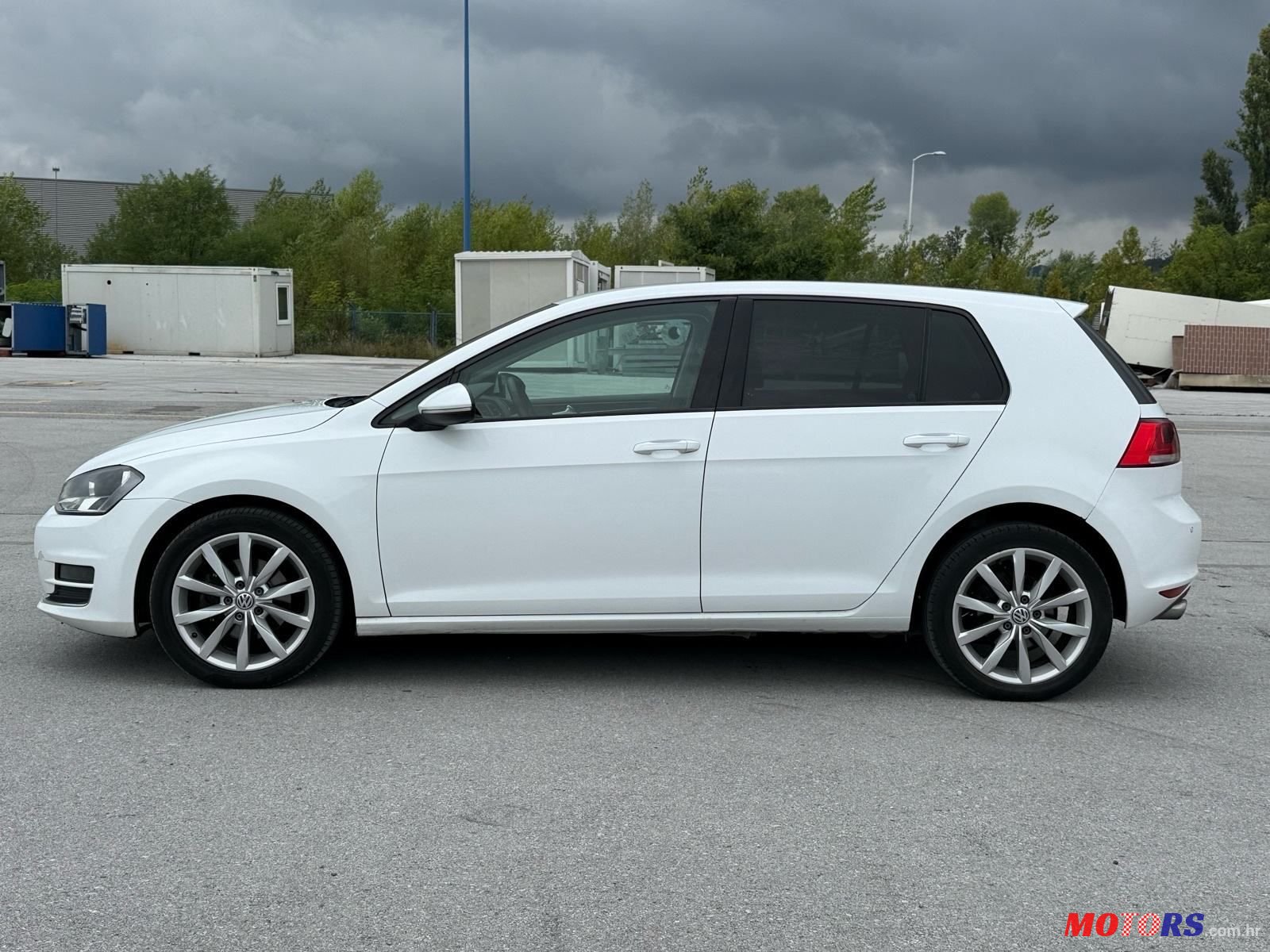 2013' Volkswagen Golf VII 1,6 Tdi Bmt photo #4