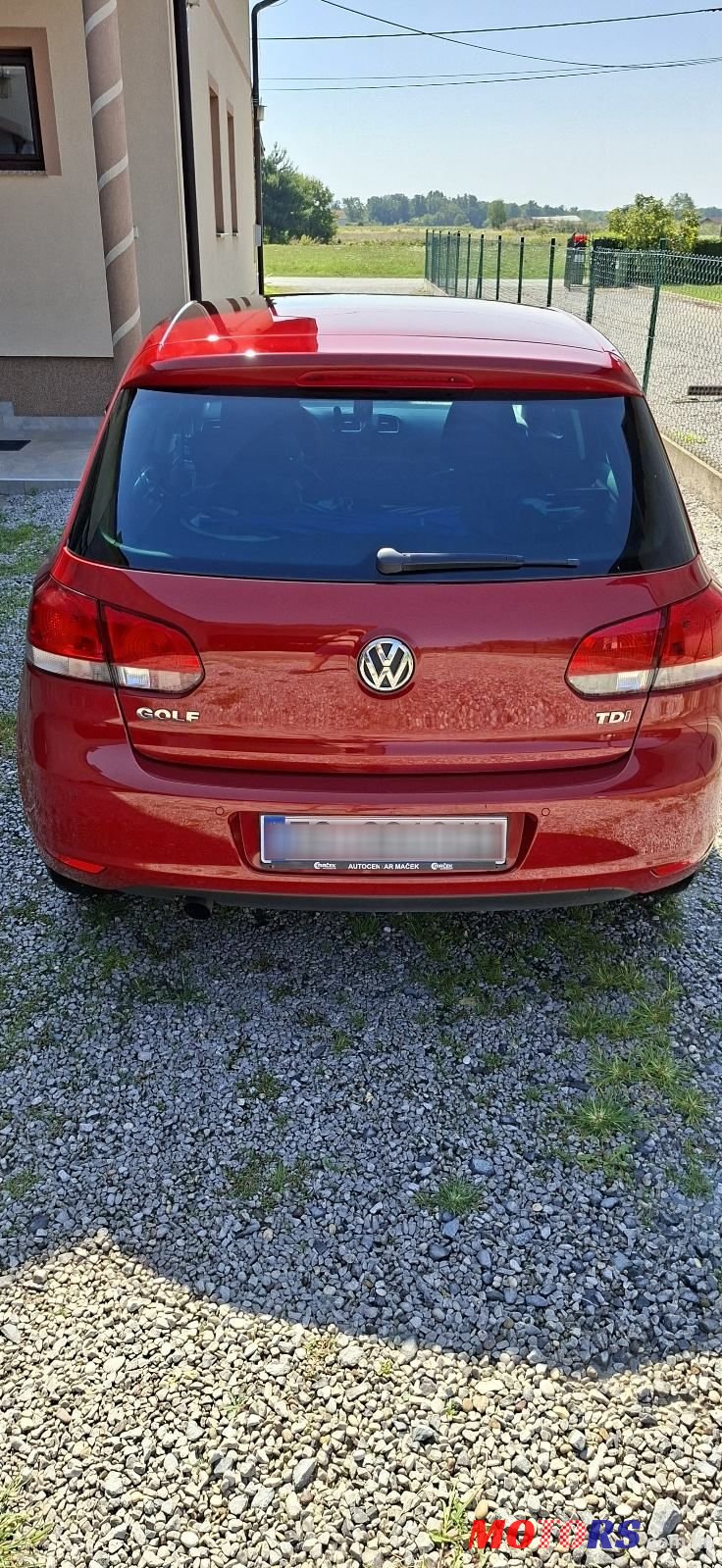 2011' Volkswagen Golf VI 1,6 Tdi photo #3