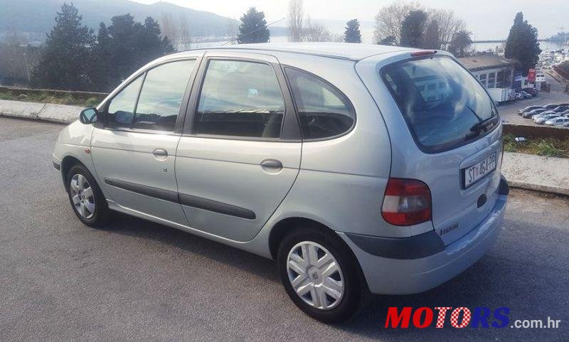 2001' Renault Scenic 1,6 16V photo #2