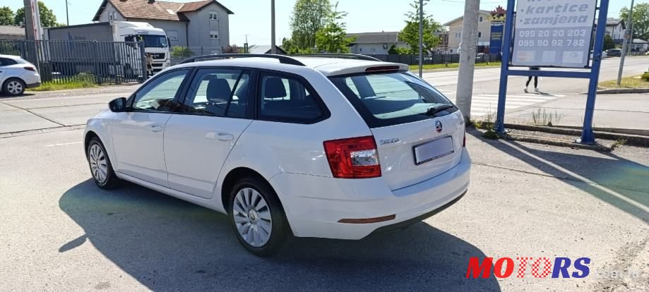2018' Skoda Octavia Combi photo #6