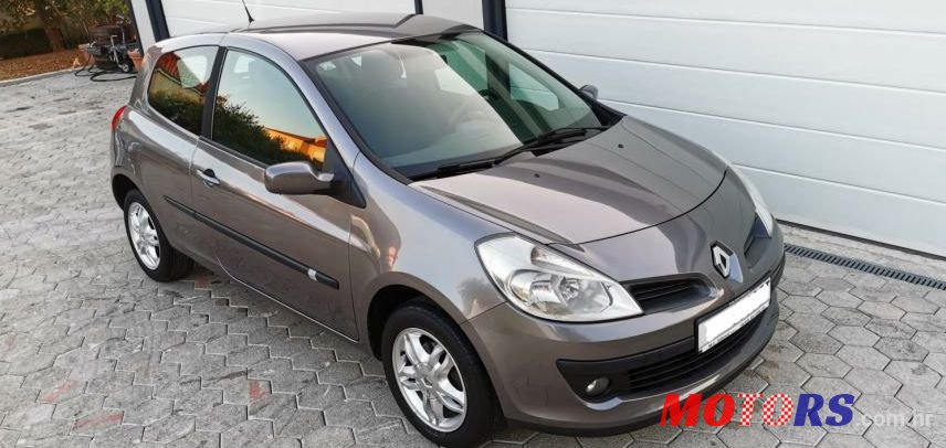 2008' Renault Clio 1,2 photo #1