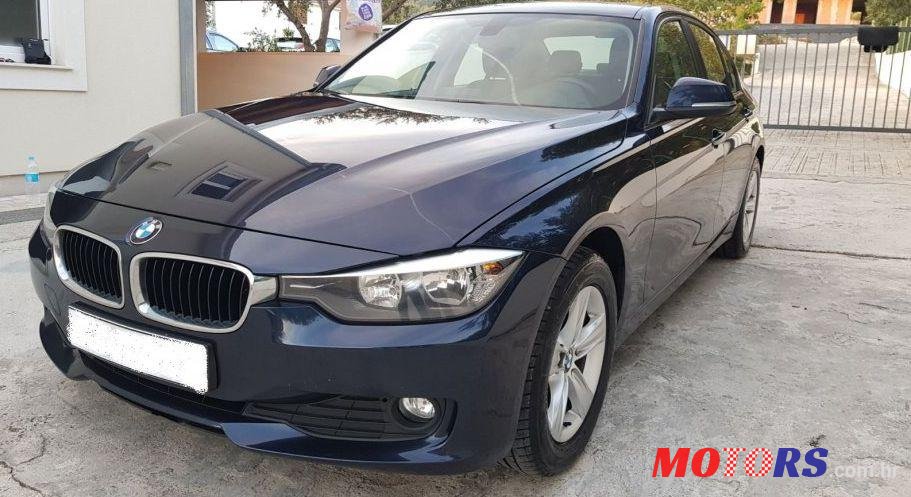 2012' BMW Serija 3 318D photo #1