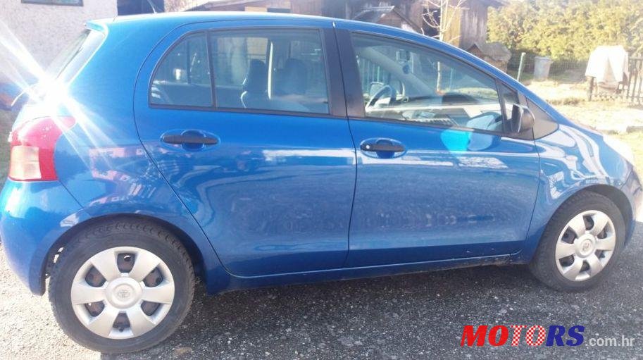 2007' Toyota Yaris 1,3 Vvt-I photo #1