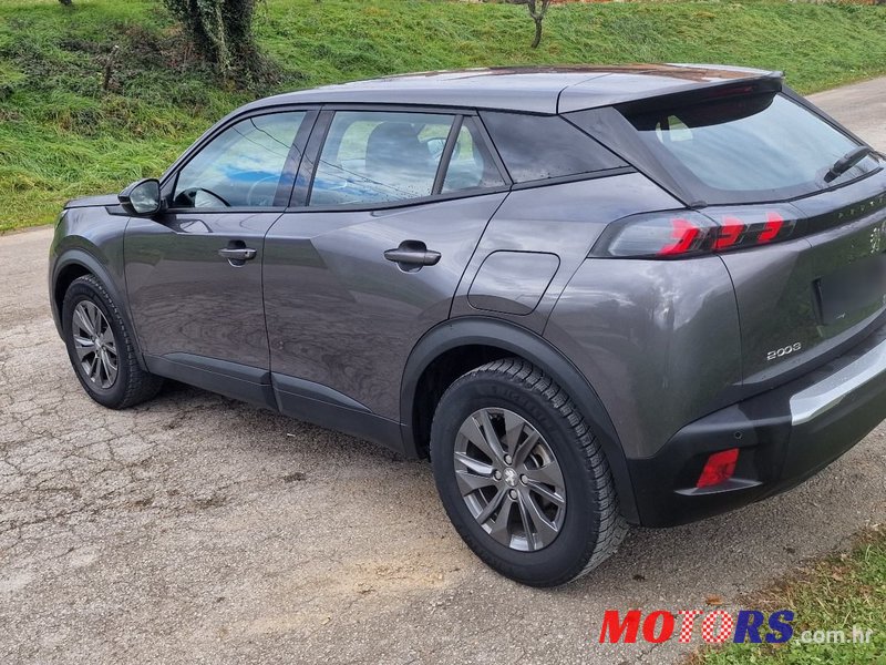 2022' Peugeot 2008 1,5 photo #5