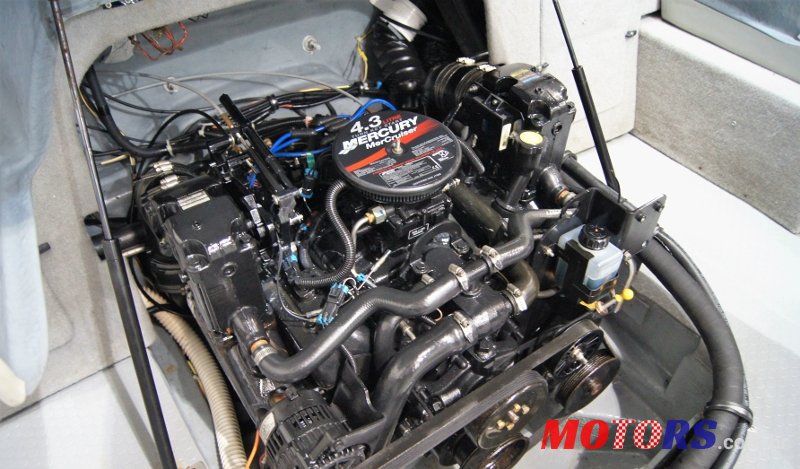 2007' Bayliner 210 Discovery photo #5