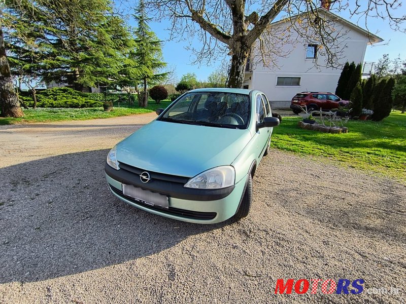 2001' Opel Corsa 1,2 16V photo #2