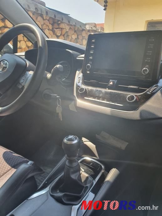 2021' Toyota Corolla 1,5 Vvt-I photo #1