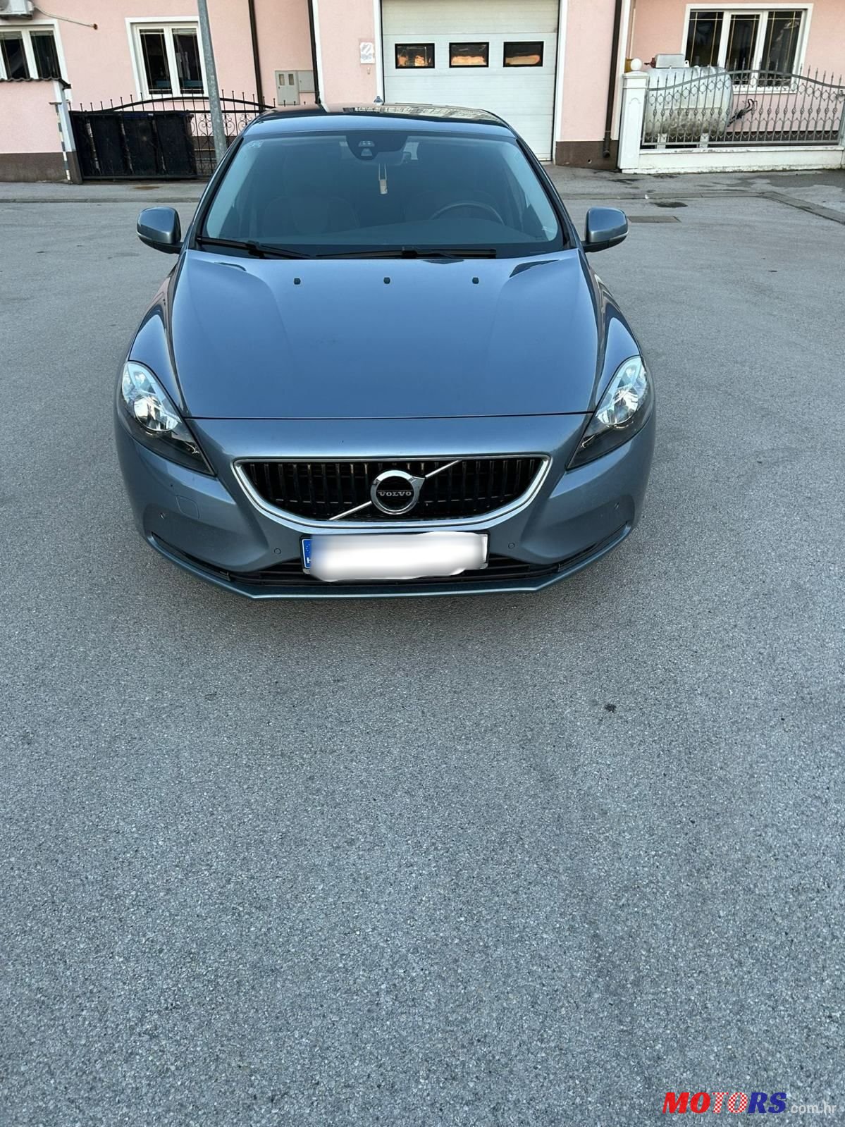 2016' Volvo V40 D2 photo #2
