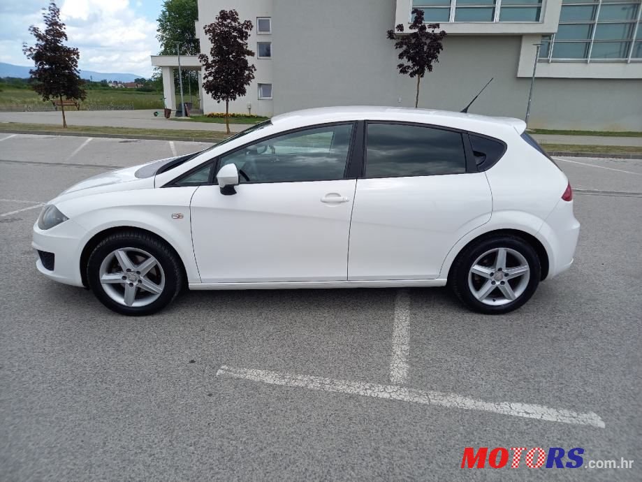 2010' SEAT Leon 1,9 Tdi photo #2