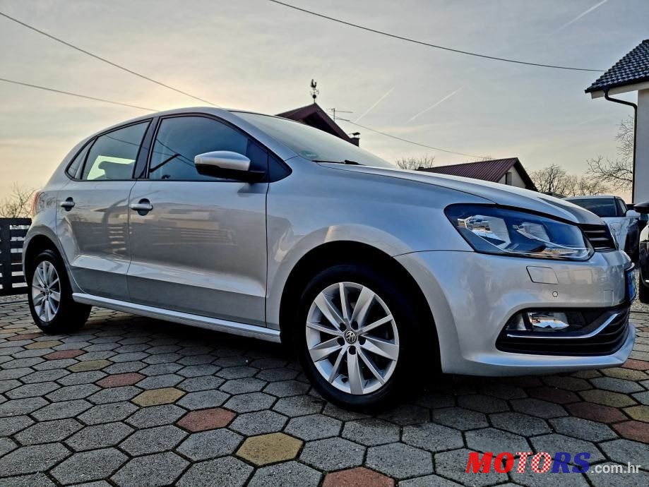 2015' Volkswagen Polo 1,0 photo #4