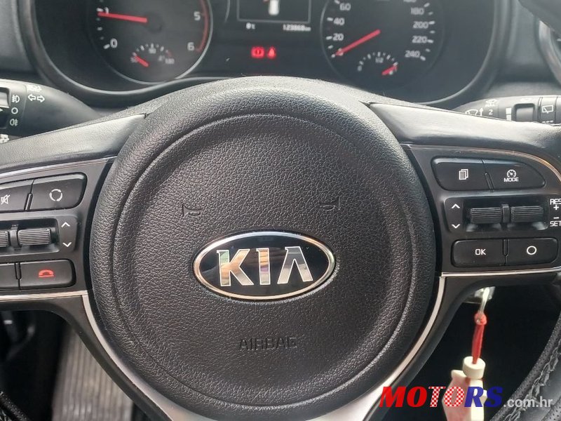 2016' Kia Sportage 1,7 Crdi photo #2
