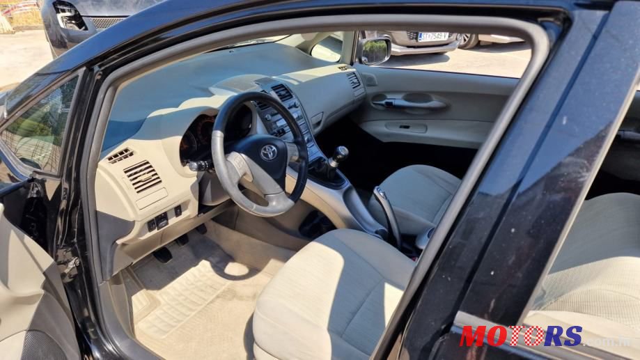 2007' Toyota Auris 1,6 Vvt-I photo #6