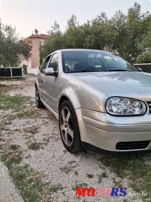 2001' Volkswagen Golf 4 1,9 Tdi photo #2