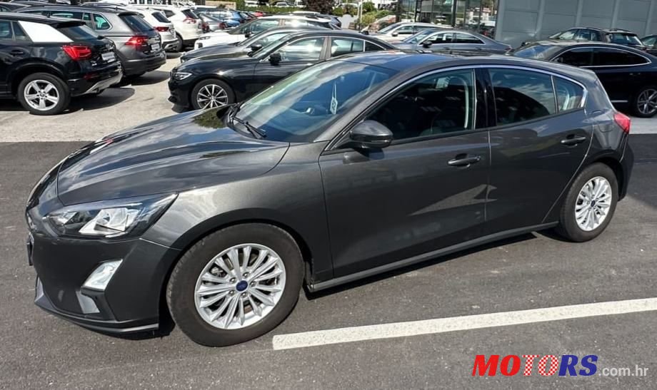 2019' Ford Focus photo #3