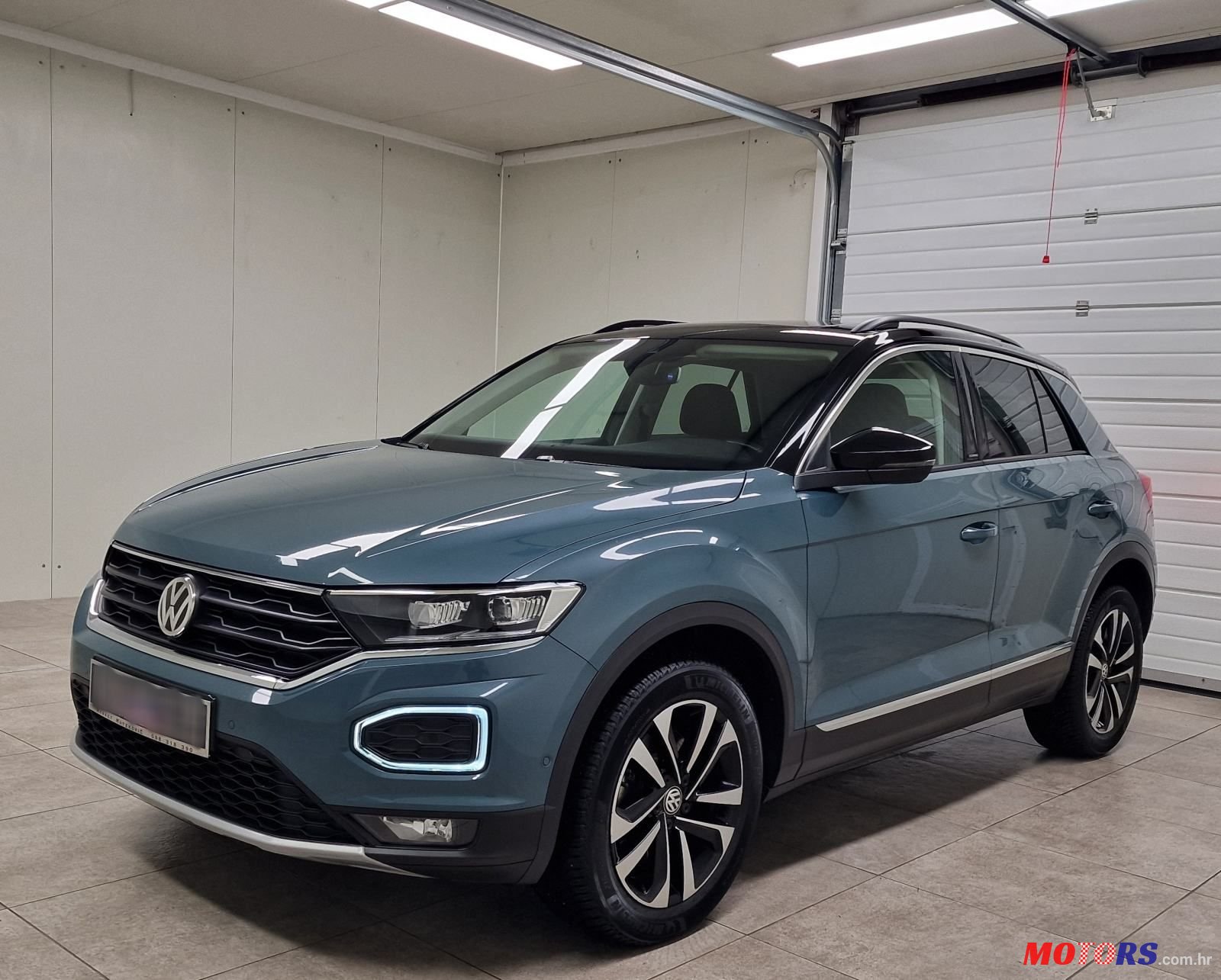 2019' Volkswagen T-Roc 2,0 photo #3