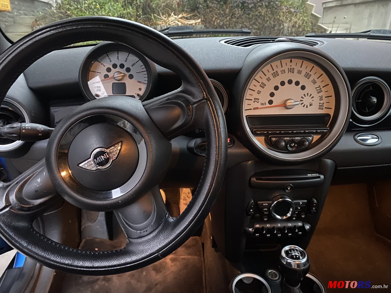 2011' MINI One Cooper 1.6 photo #6