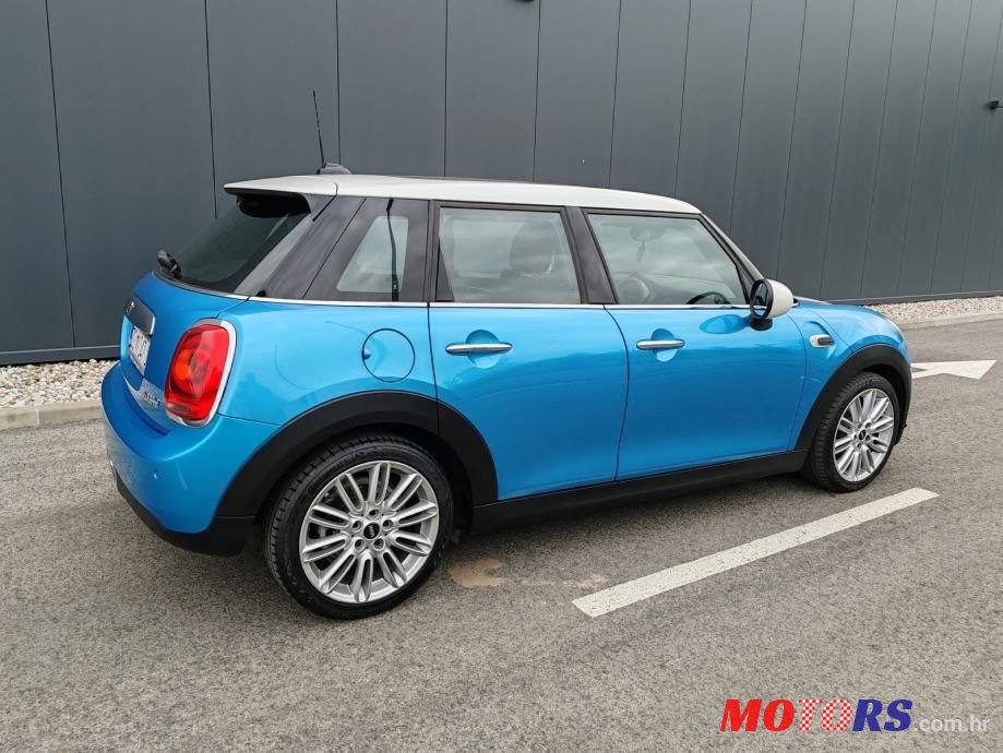 2015' MINI Cooper photo #4
