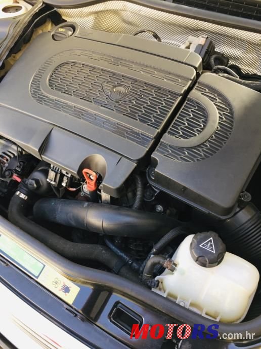 2011' MINI Cooper D photo #2