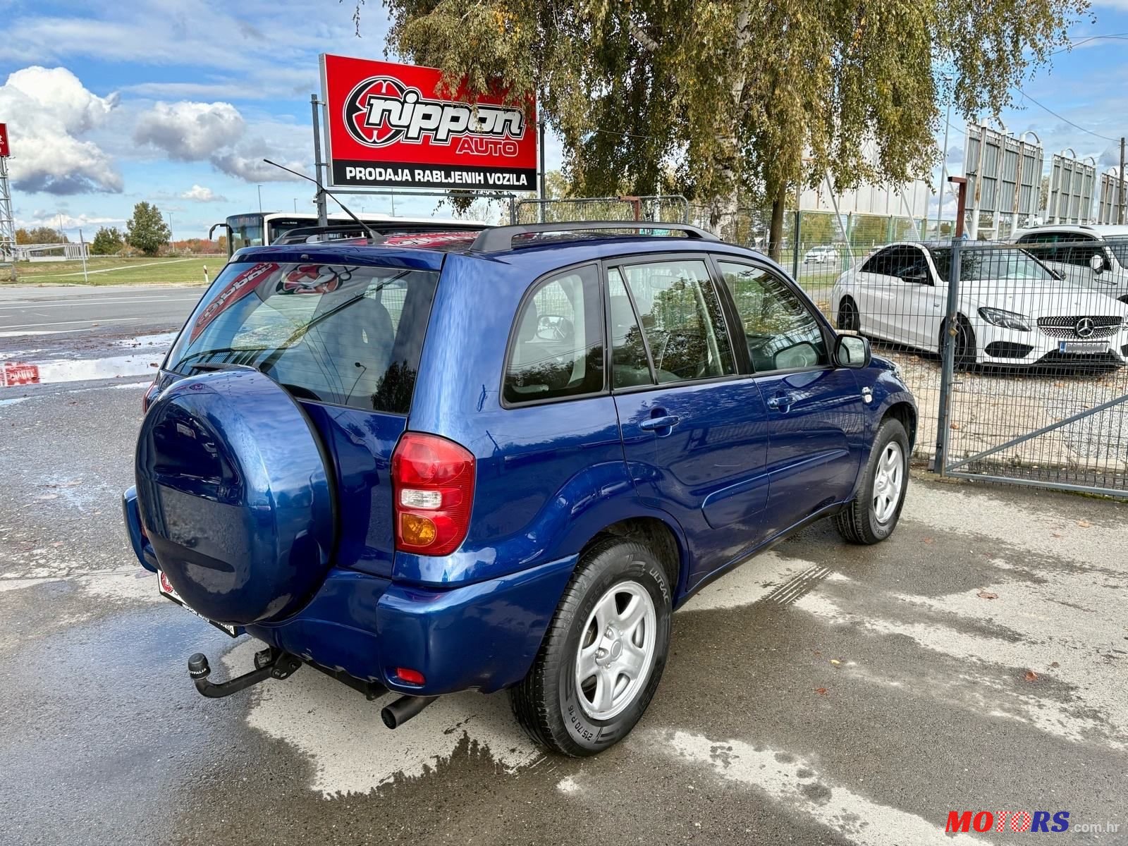 2004' Toyota RAV4 2,0 D-4D photo #6