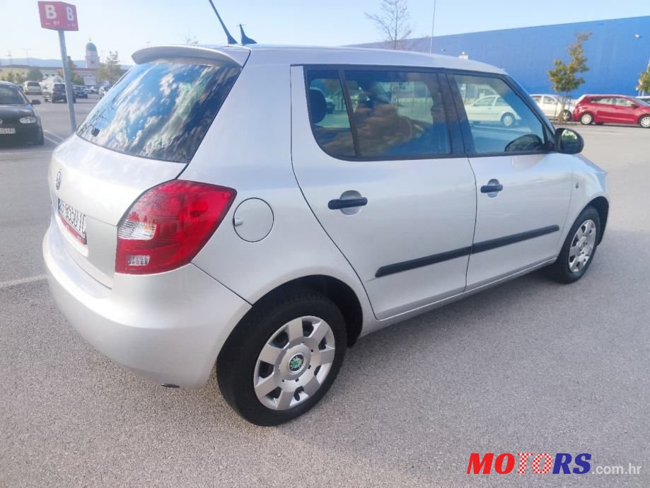 2014' Skoda Fabia photo #6