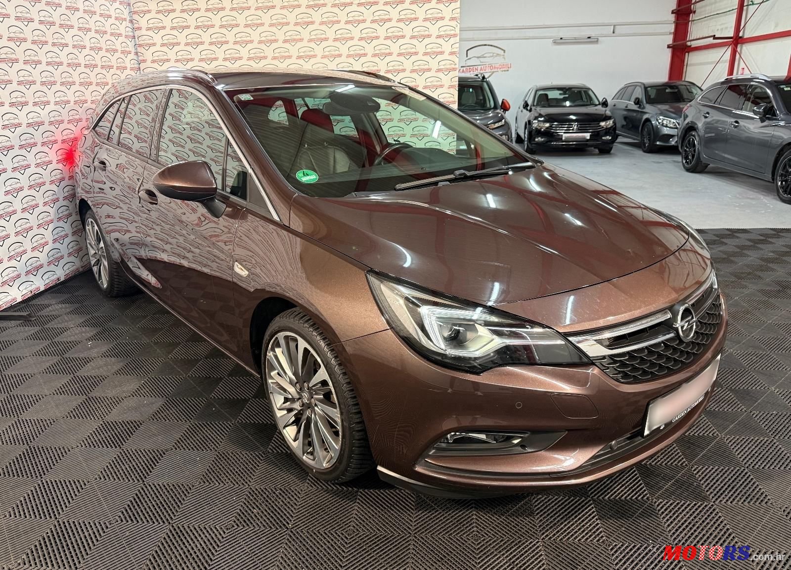 2017' Opel Astra Karavan photo #3