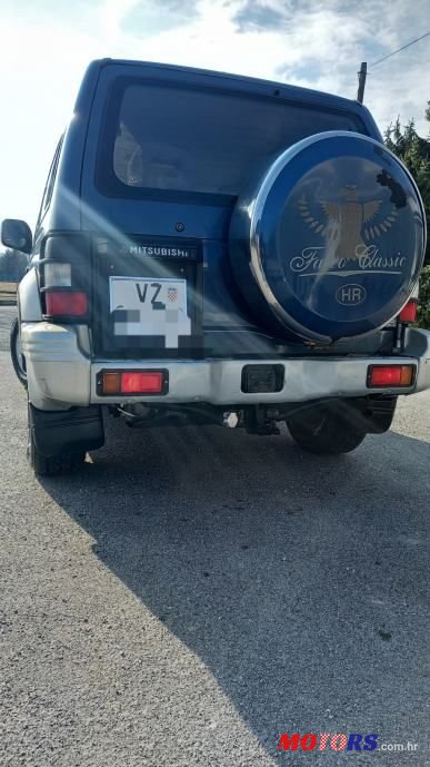 1995' Mitsubishi Pajero 2.5 Td photo #4
