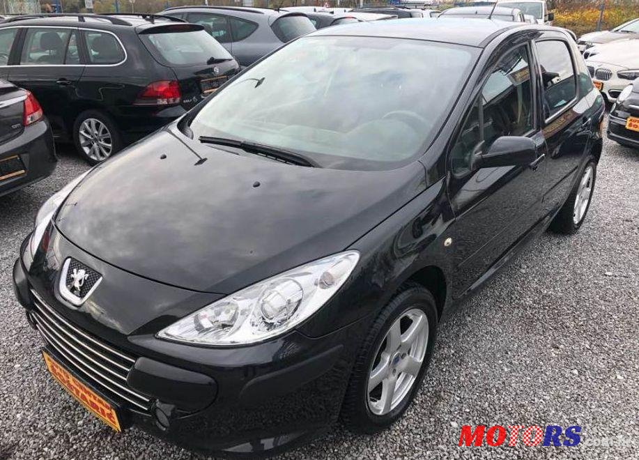 2007' Peugeot 307 1,6 16V Hdi photo #1