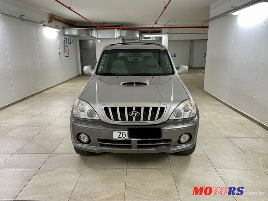 2004' Hyundai Terracan 2,9 Crdi Gls photo #1