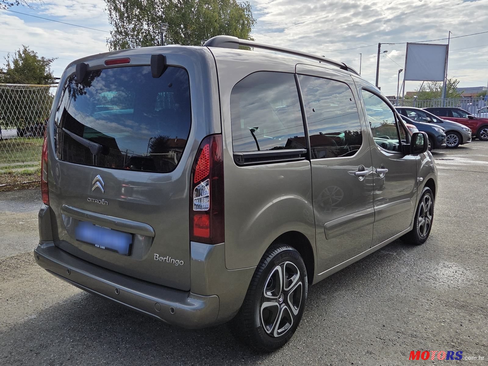2017' Citroen Berlingo Bluehdi photo #5