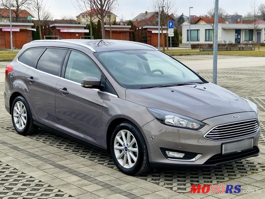 2015' Ford Focus Karavan photo #4