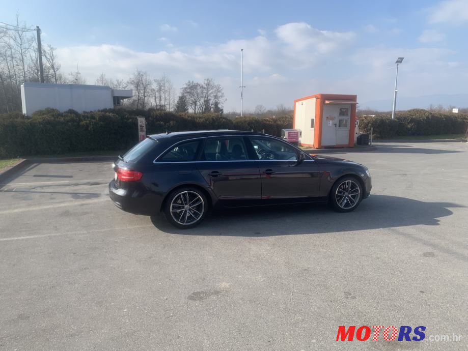 2012' Audi A4 Avant photo #3