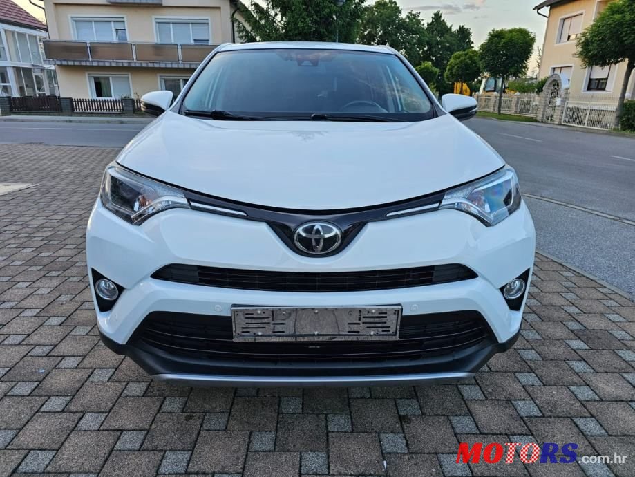 2016' Toyota RAV4 2,0 D-4D photo #4
