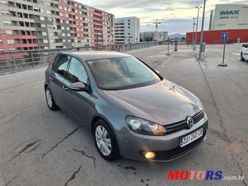 2010' Volkswagen Golf 6 1,6 Tdi photo #3