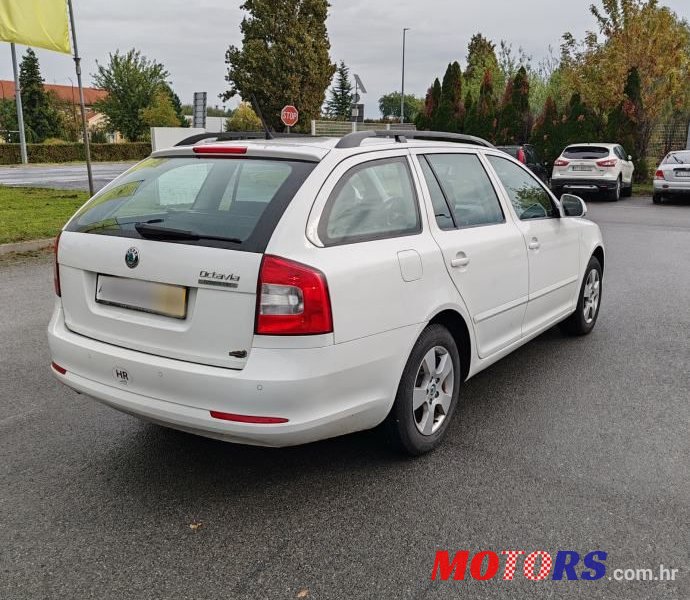 2011' Skoda Octavia 1,6 Tdi photo #5