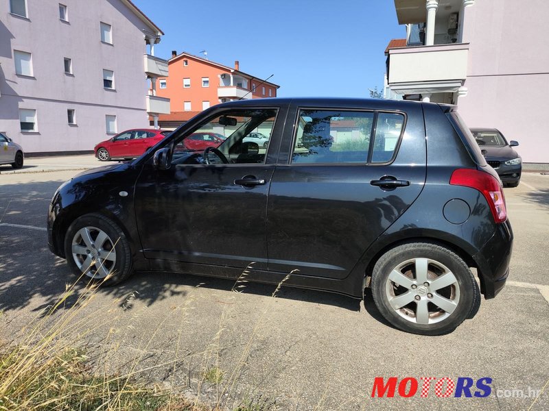 2008' Suzuki Swift 1.3 Ddis photo #2