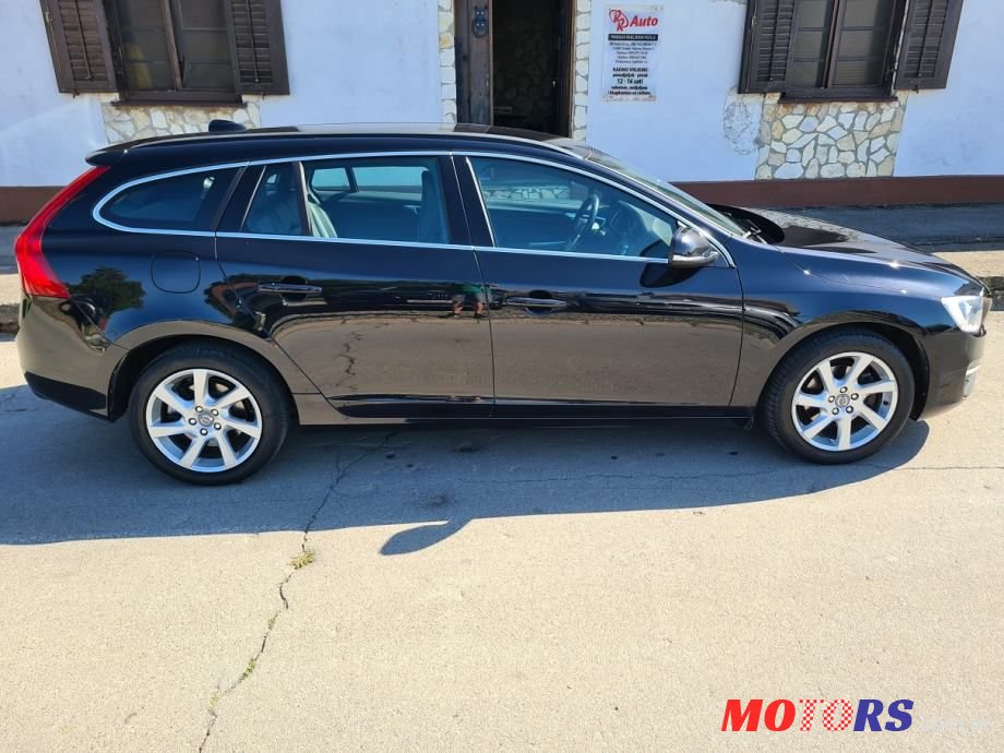 2013' Volvo V60 D2 110G. photo #2