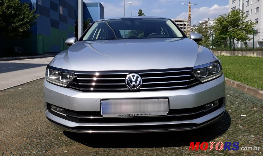 2015' Volkswagen Passat 2,0 Tdi Bmt photo #1