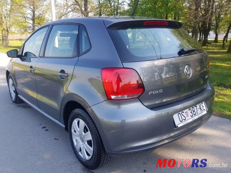 2009' Volkswagen Polo 1,6 Tdi photo #2