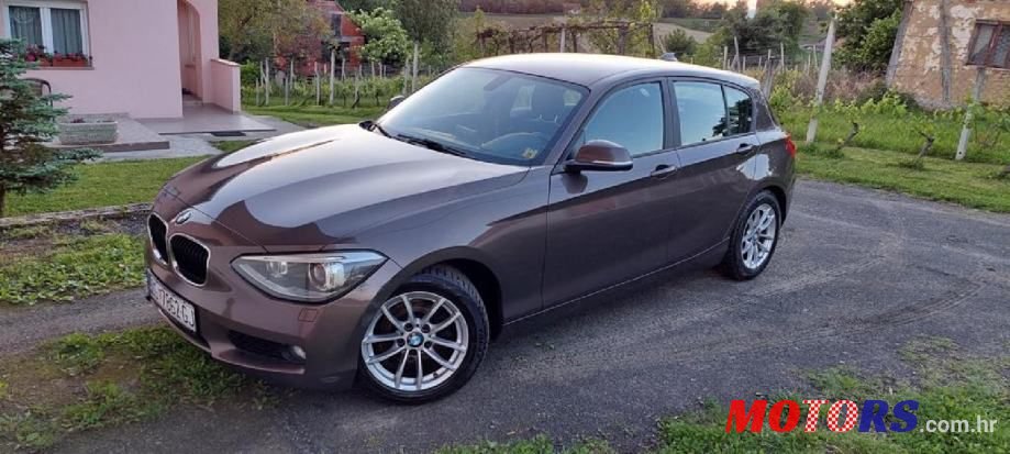 2013' BMW Serija 1 116D photo #2