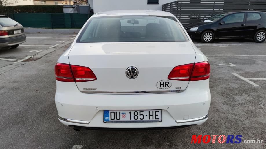 2014' Volkswagen Passat 1,6 Tdi Bmt photo #3