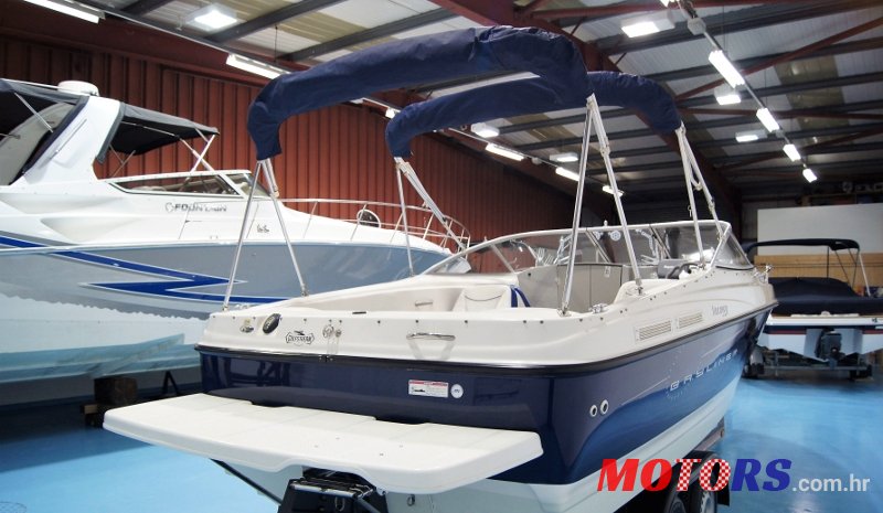 2007' Bayliner 210 Discovery photo #6