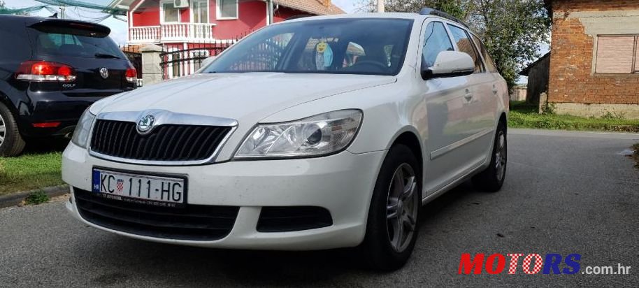 2009' Skoda Octavia Combi 1,9 Tdi photo #1