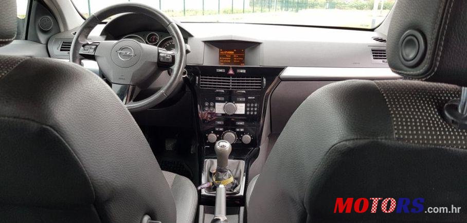 2007' Opel Astra 1,7 Gtc photo #1